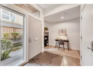 Photo #2: 731238837 Listing 