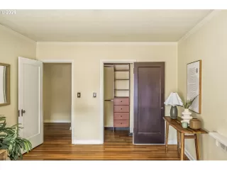 Photo #3: 731935805 Listing 