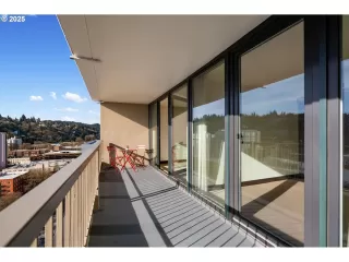 Photo #3: 732289887 Listing