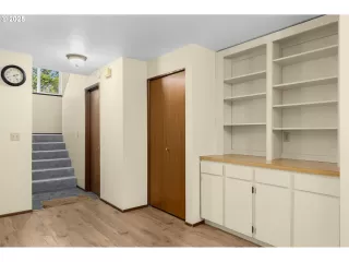 Photo #6: 732508436 Listing