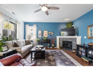 Photo #2: 732886507 Listing