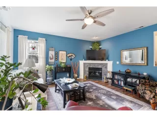 Photo #3: 732886507 Listing