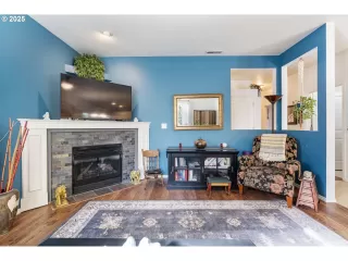 Photo #4: 732886507 Listing