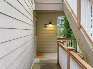 Photo #2: 733622310 Listing