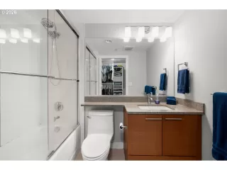 Photo #6: 733764368 Listing 