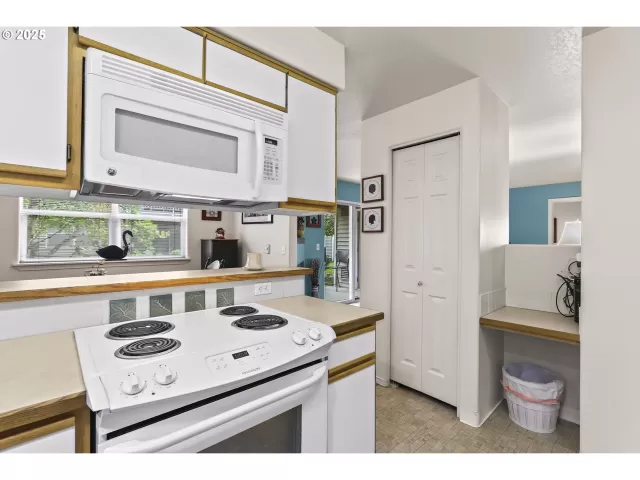 MLS: 733825316 Condo For Sale