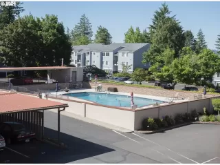 Photo #2: 734601654 Listing 