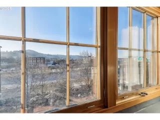 Photo #3: 734808489 Listing 