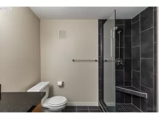 Photo #2: 735530304 Listing 