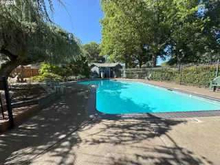 Photo #2: 735899645 Listing 