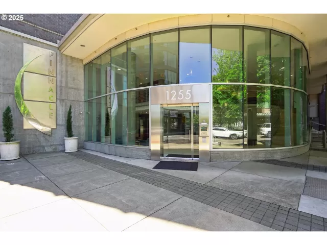 MLS: 736327259 Condo For Sale