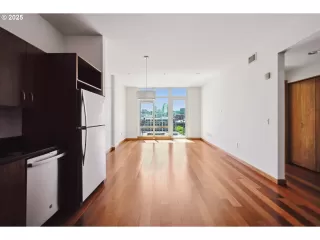 Photo #1: 736327259 Listing 