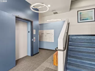 Photo #6: 736592275 Listing