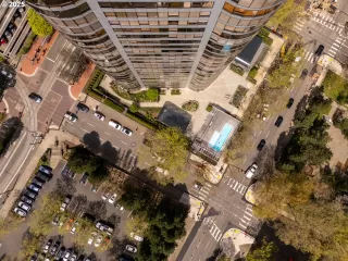 Photo #4: 737037330 Listing 