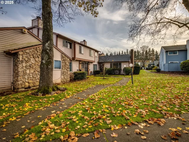 MLS: 737101229 Condo For Sale