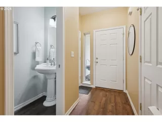 Photo #1: 738007933 Listing 