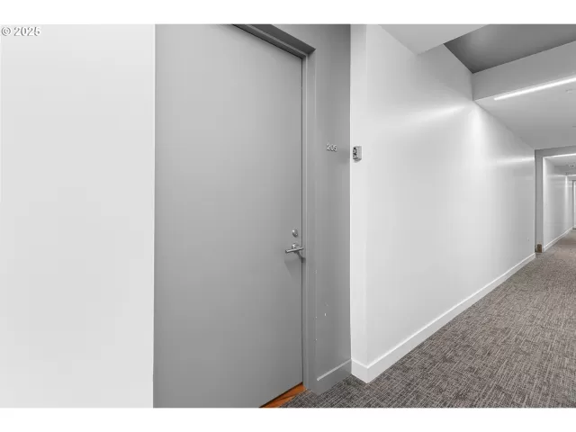 MLS: 738966305 Condo For Sale