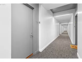 Photo #1: 738966305 Listing