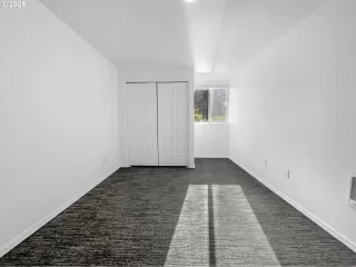 Photo #6: 740151627 Listing 