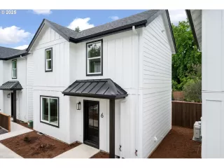 Photo #2: 740507172 Listing 