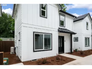 Photo #4: 740507172 Listing 