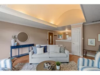 Photo #2: 740508986 Listing 