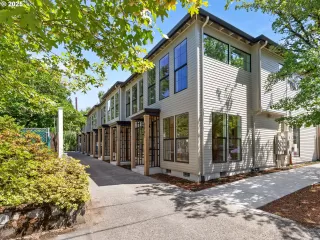 Photo #1: 741209239 Listing 