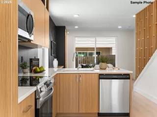 Photo #6: 741209239 Listing 