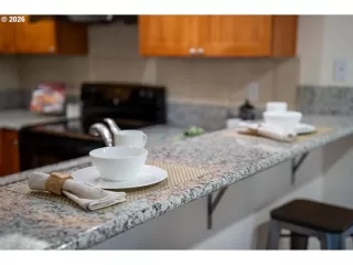 Photo #3: 742367057 Listing 