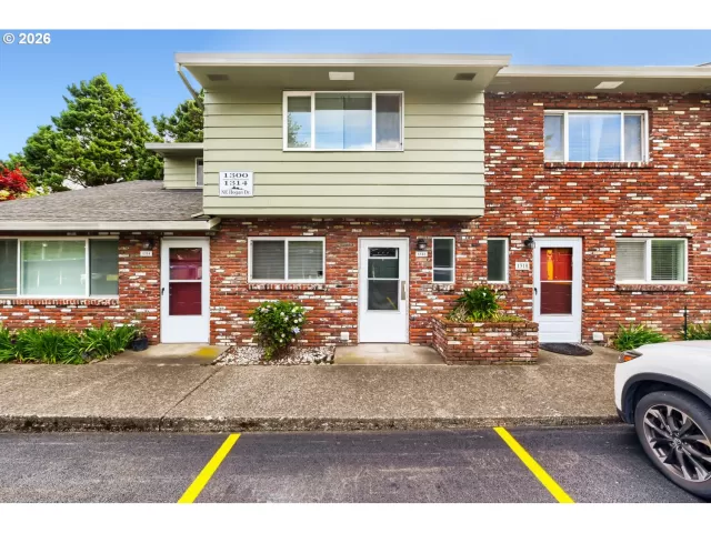 MLS: 742791353 Condo For Sale