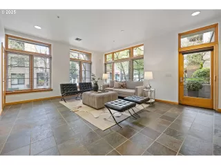 Photo #1: 742836696 Listing
