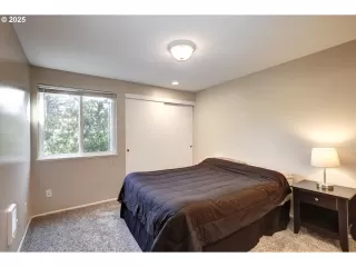 Photo #3: 742913615 Listing