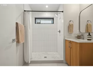 Photo #3: 743006738 Listing 