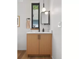 Photo #4: 743006738 Listing 