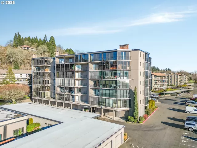 MLS: 743331003 Condo For Sale