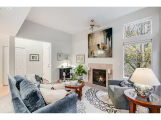 Photo #1: 743536270 Listing