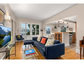 Photo #4: 744388500 Listing 