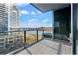 Photo #4: 746407830 Listing 