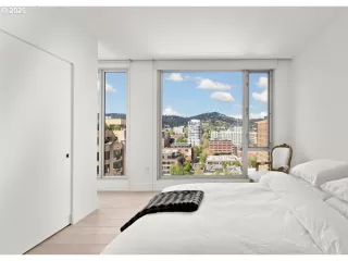 Photo #2: 746578825 Listing