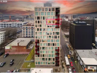 Photo #6: 746578825 Listing