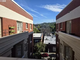 Photo #6: 747752254 Listing 