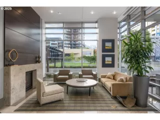 Photo #3: 748000729 Listing