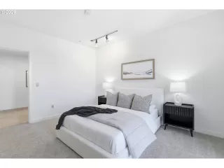 Photo #6: 748517263 Listing 