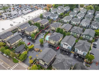 Photo #2: 748855729 Listing 