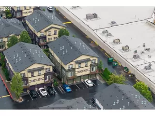 Photo #5: 748855729 Listing 