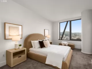 Photo #5: 749049575 Listing