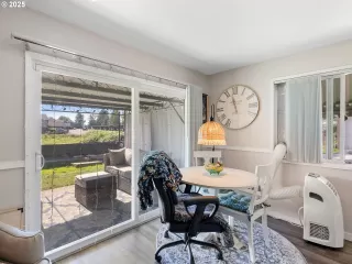 Photo #2: 749947663 Listing 