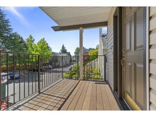 Photo #2: 750323647 Listing