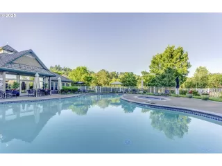 Photo #1: 750438048 Listing 