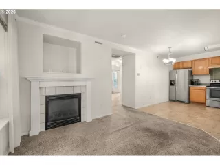 Photo #6: 751271743 Listing 